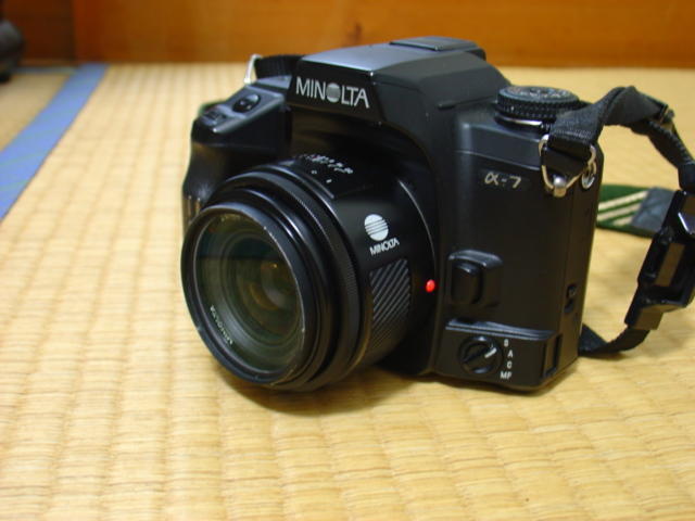 この冬のニューカマー１ MINOLTA AF 28mm F2.8: 弘法よ、筆は選べ